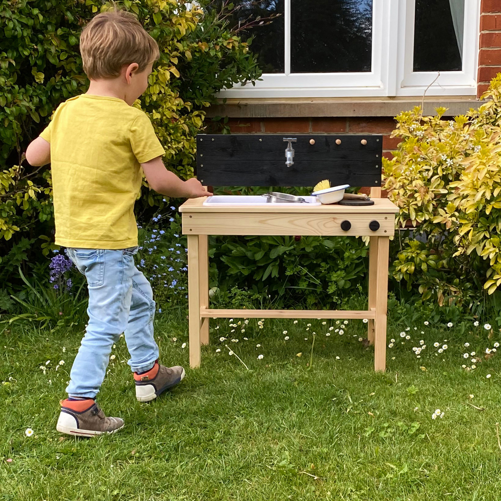Mini Mud Kitchen My Giant Games